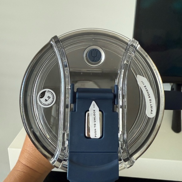 BNWT BrüMate Toddy XL Coffee Mug - Navy Blue - Picture 2 of 5